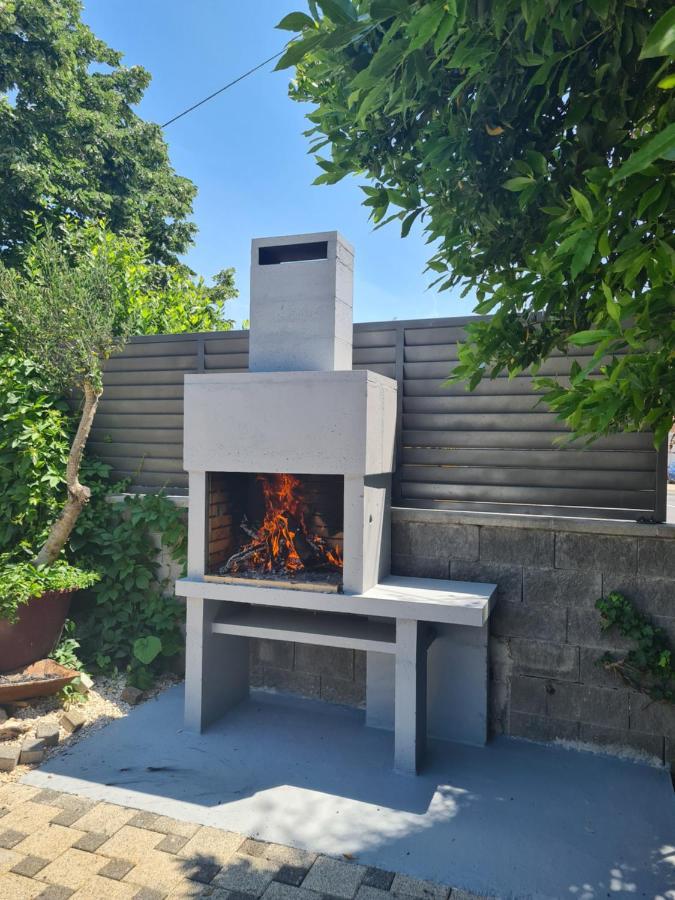 Romeo Apartament Sukošan