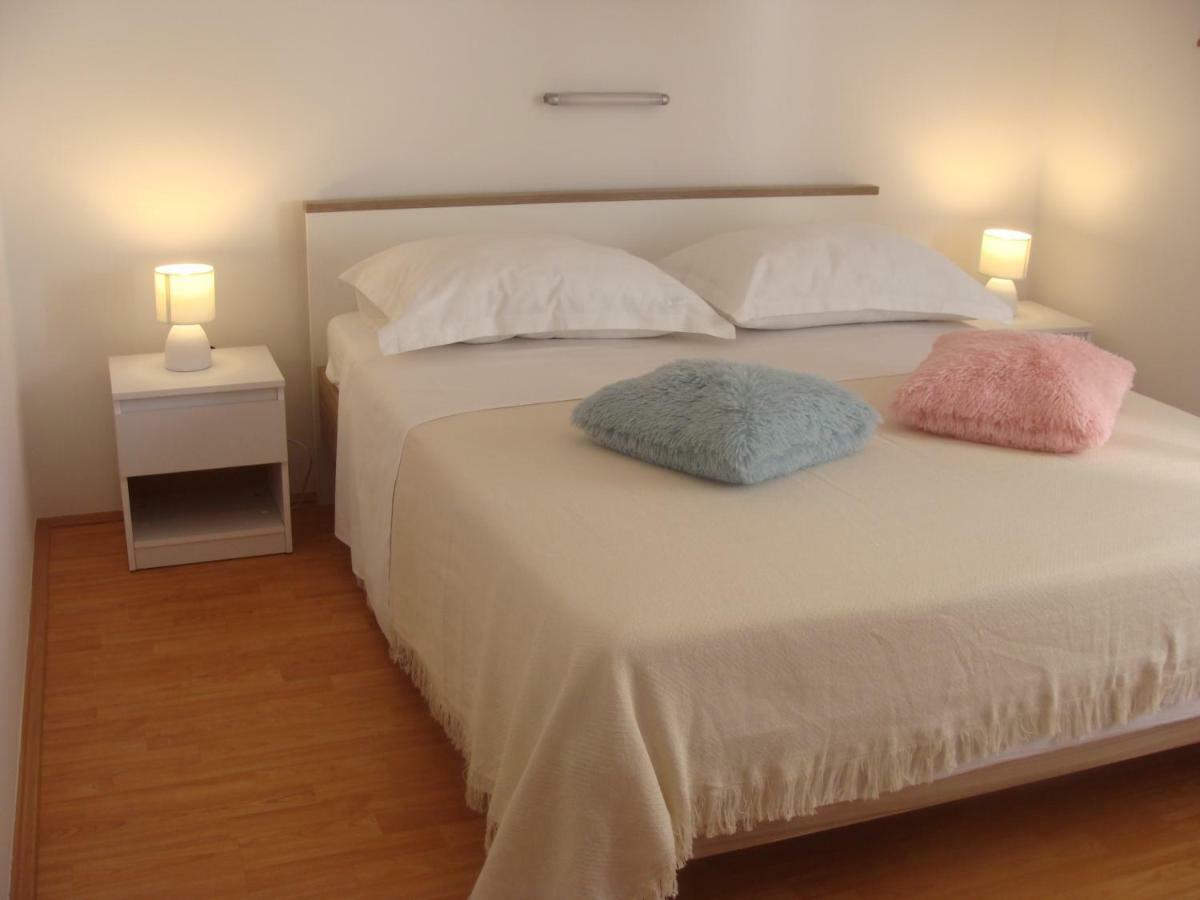 Romeo Apartament Sukošan
